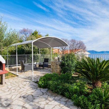 לאבין Villa Bella Vista - Apartments מראה חיצוני תמונה